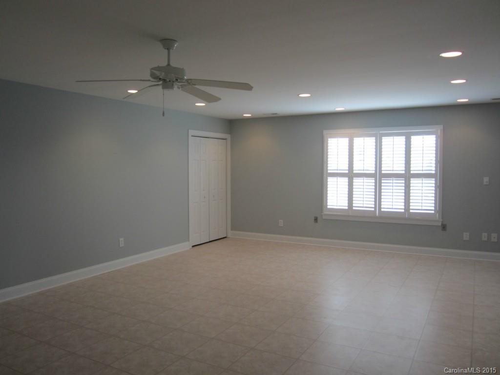 Laurel Creek - Residential