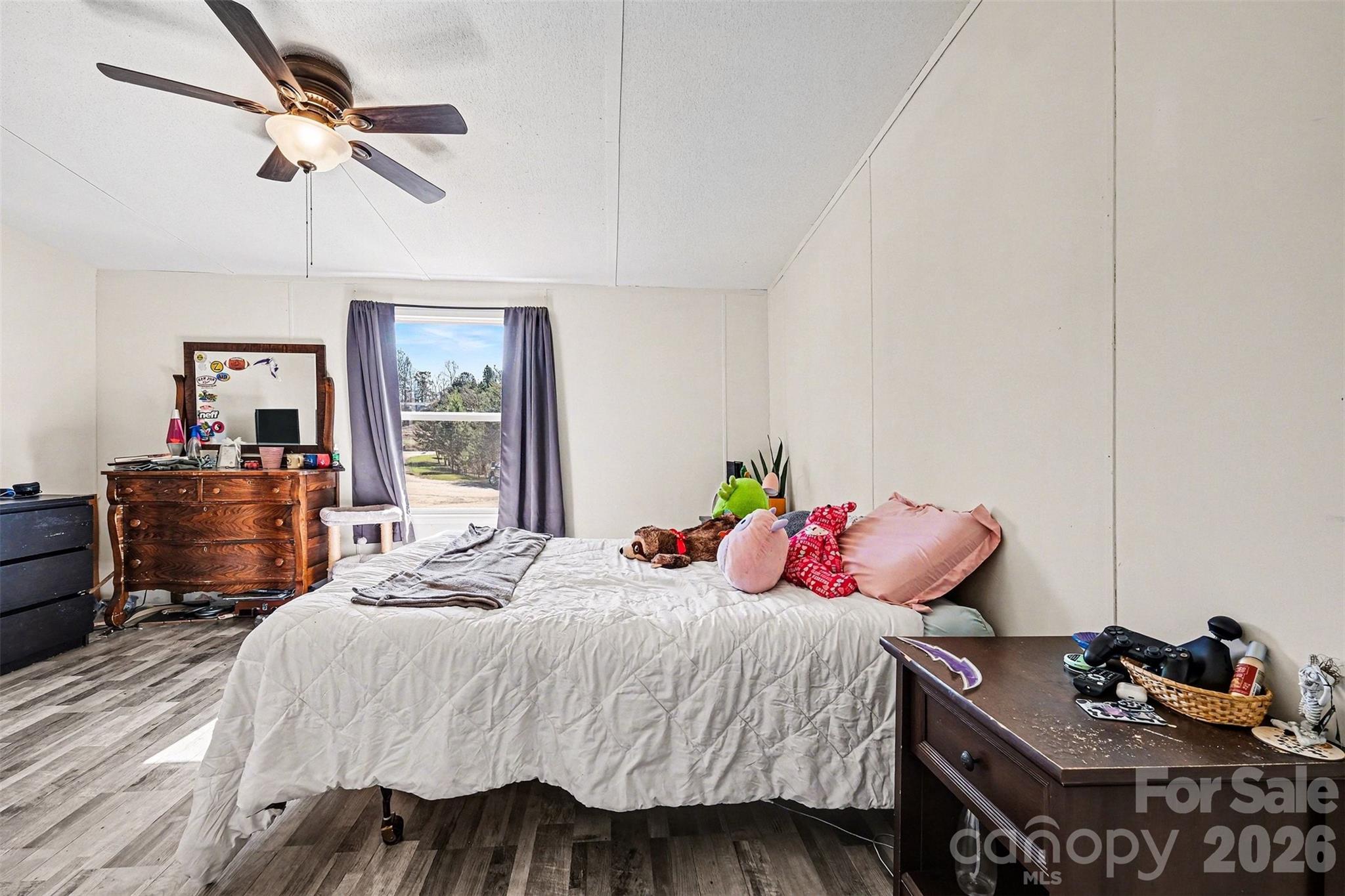 Hoyles Creek - Residential