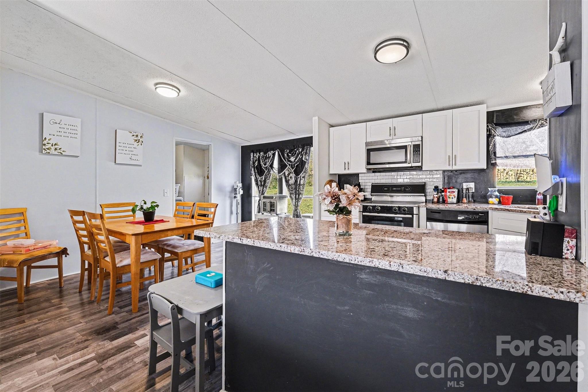 Hoyles Creek - Residential