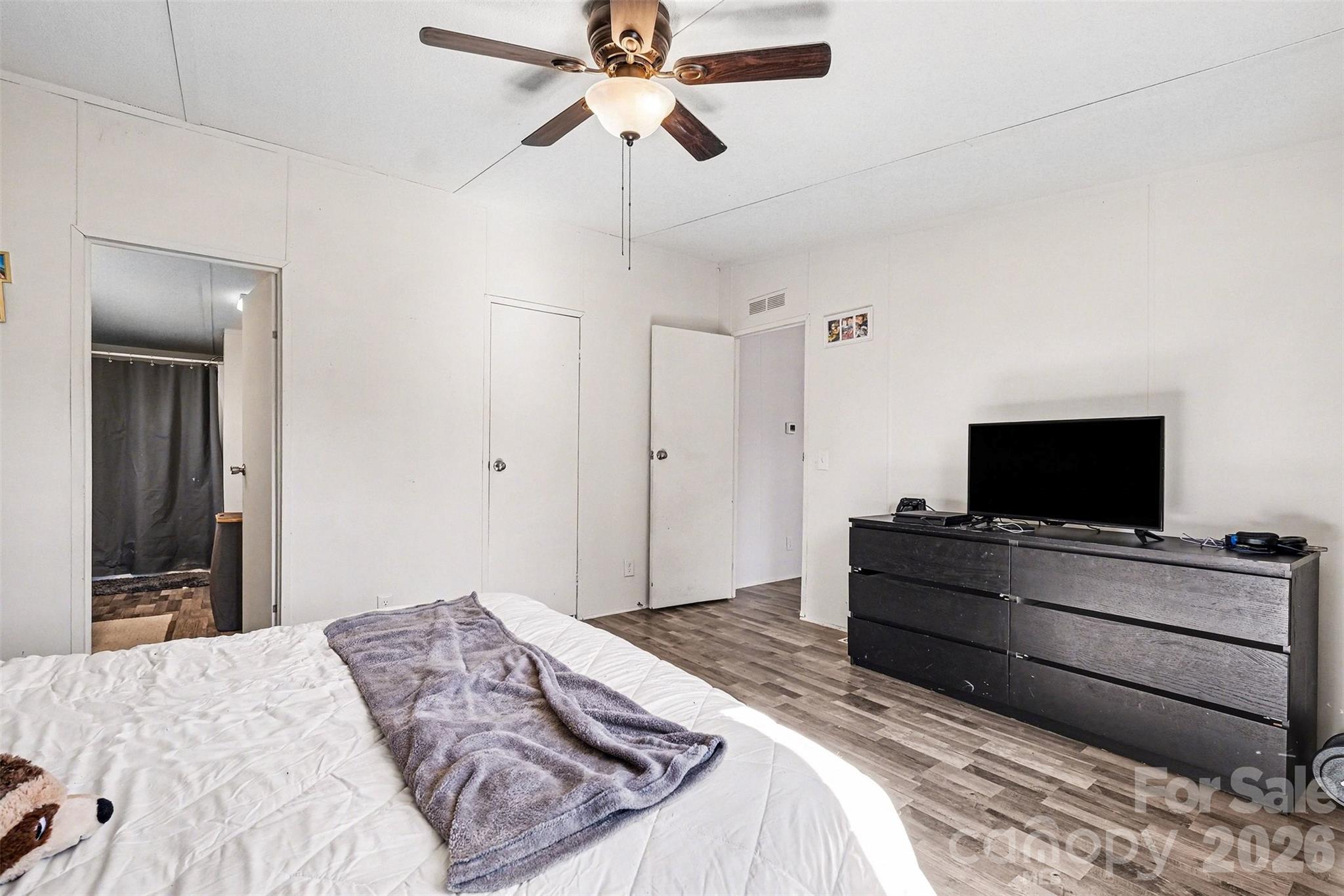 Hoyles Creek - Residential