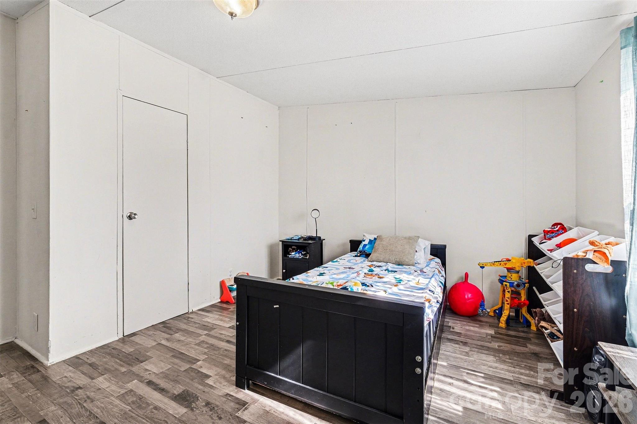 Hoyles Creek - Residential