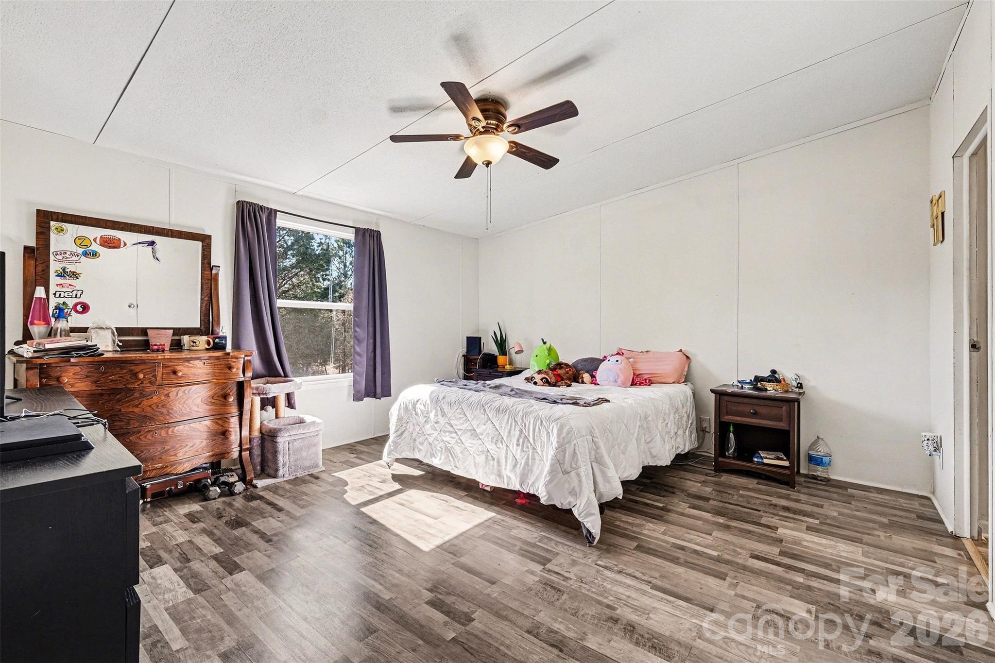 Hoyles Creek - Residential