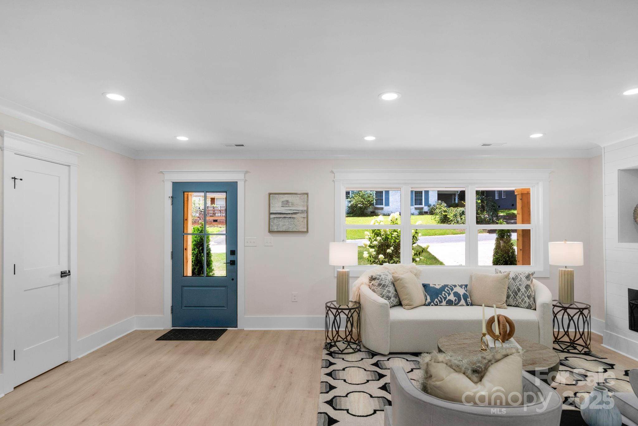 215 Wyanoke Avenue