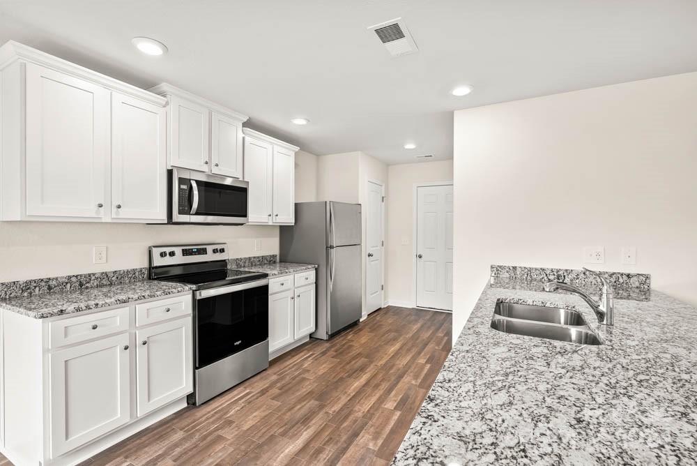 McKee Creek Village - Residential