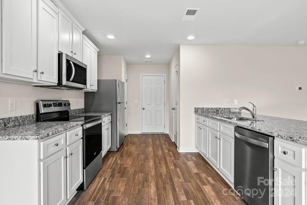 McKee Creek Village - Residential
