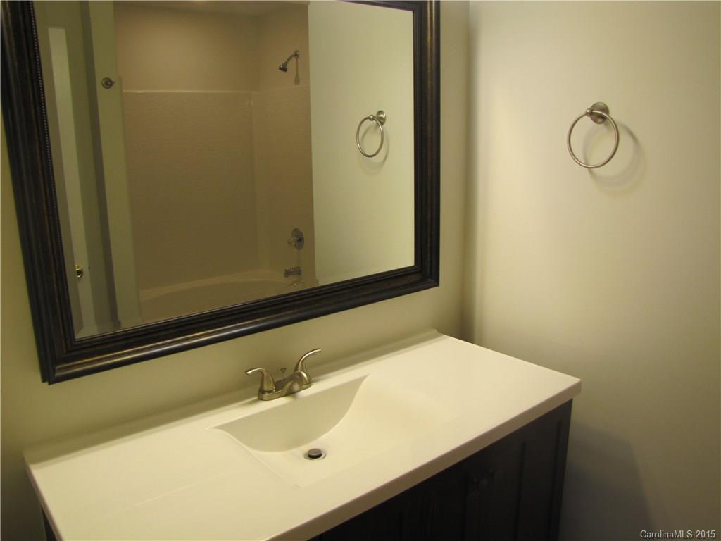 Hawick Commons - Residential Lease