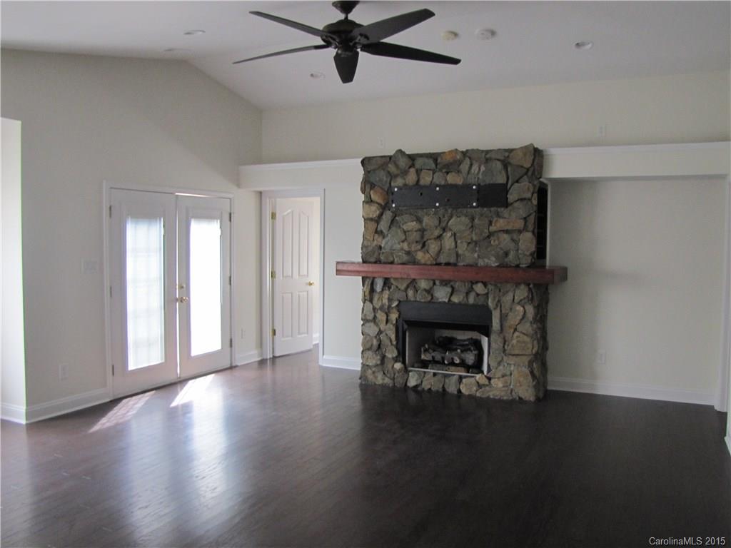 Hawick Commons - Residential Lease