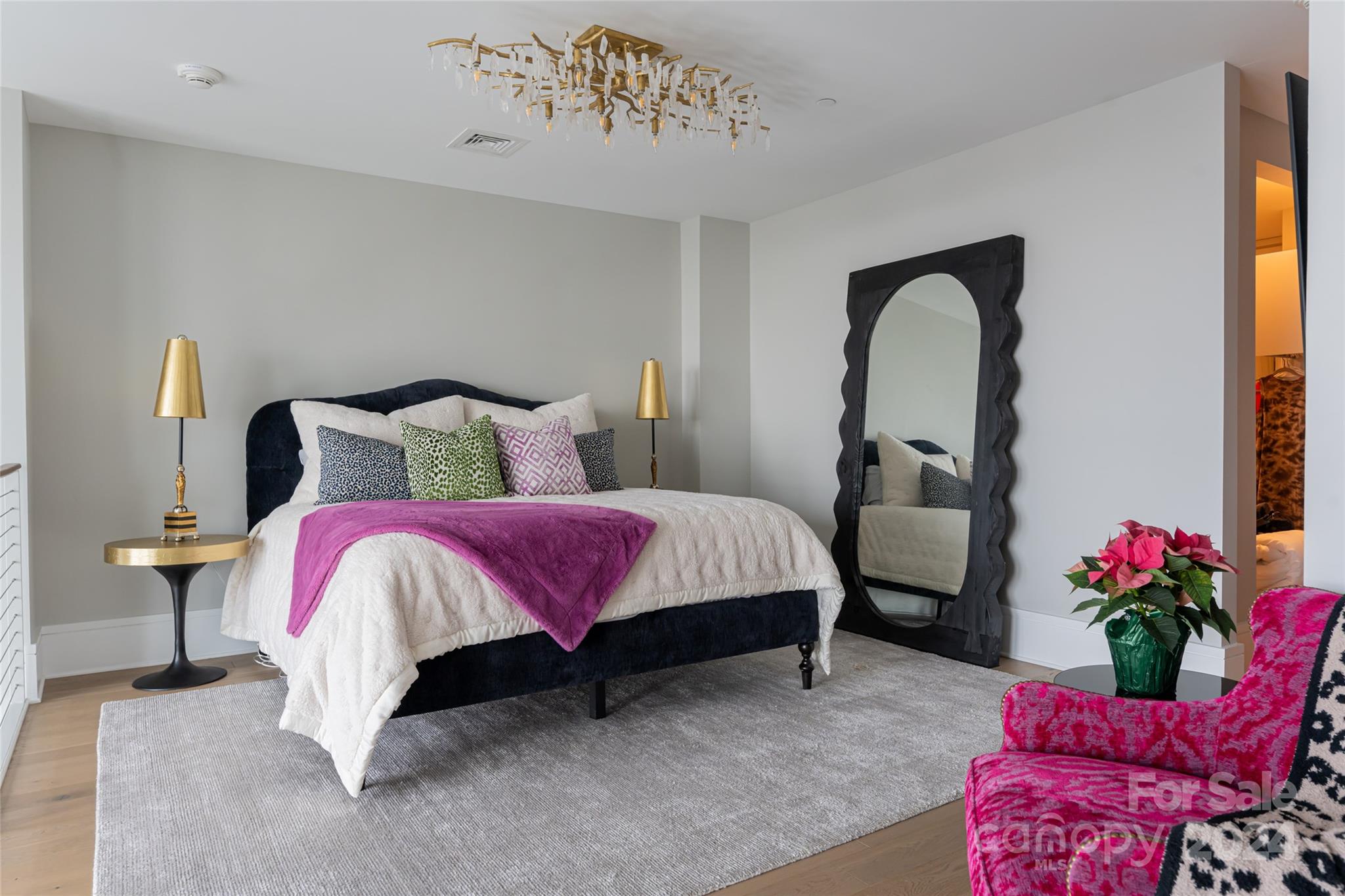 Asheville Arras Residence - Residential