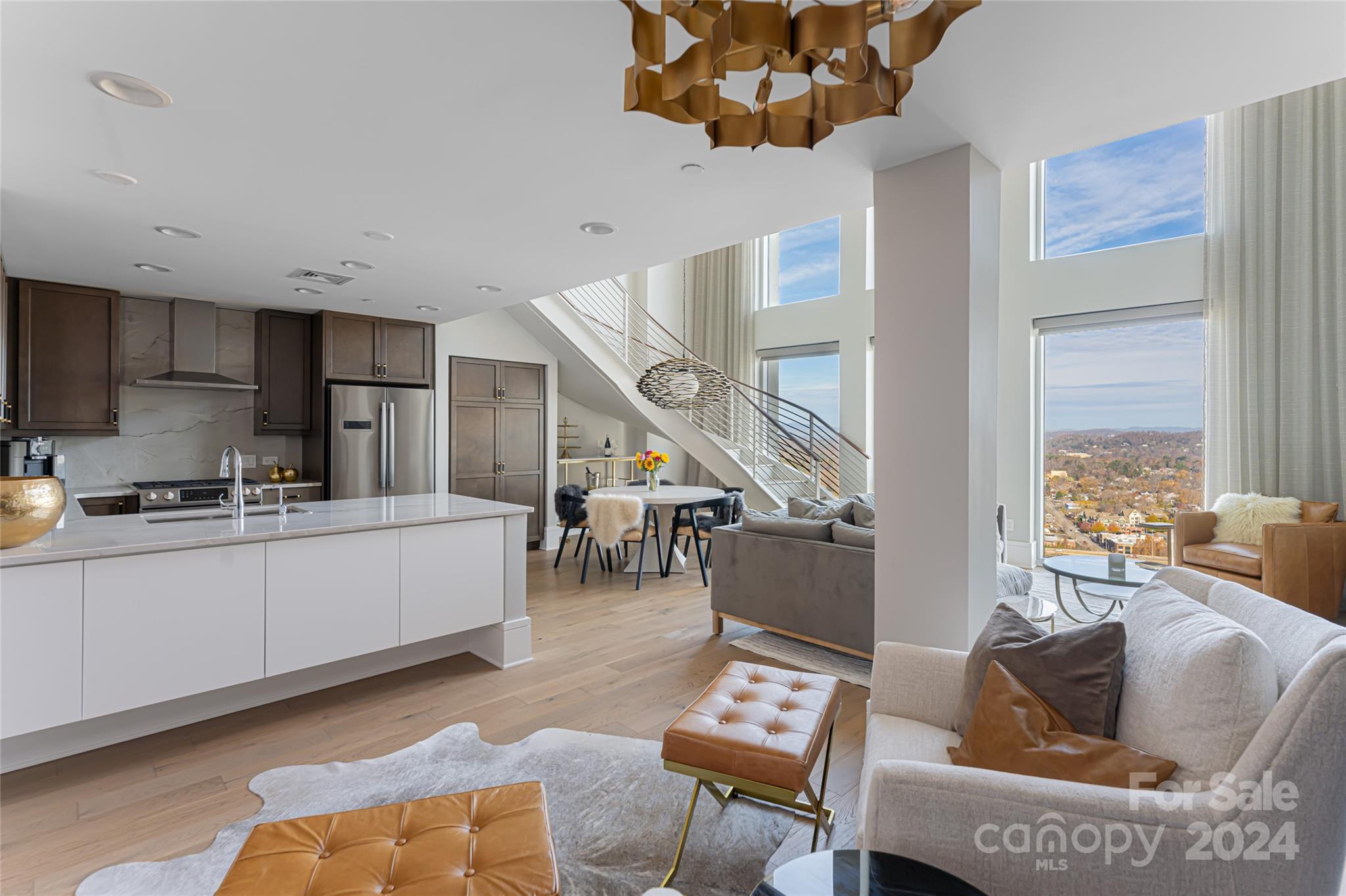 Asheville Arras Residence - Residential