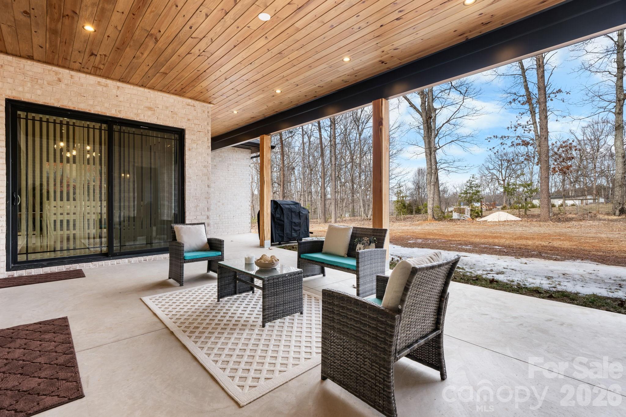 Quinlan Estates - Residential