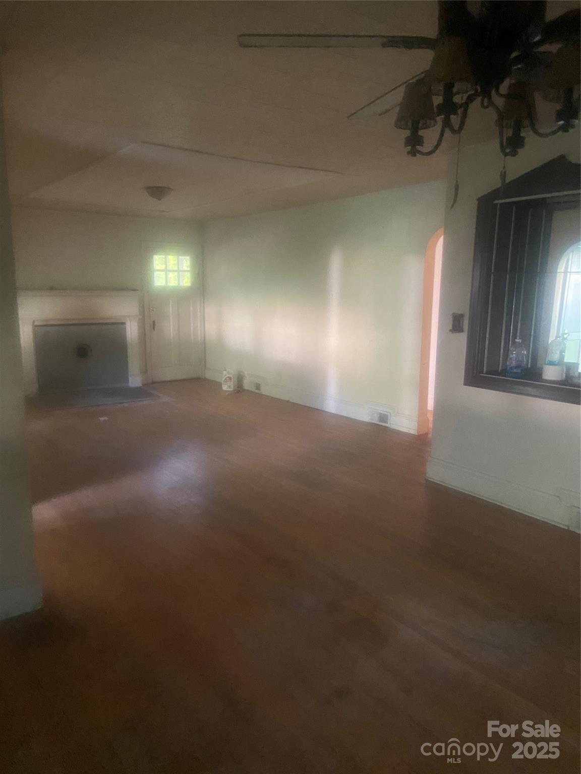 215 S Belvedere Avenue
