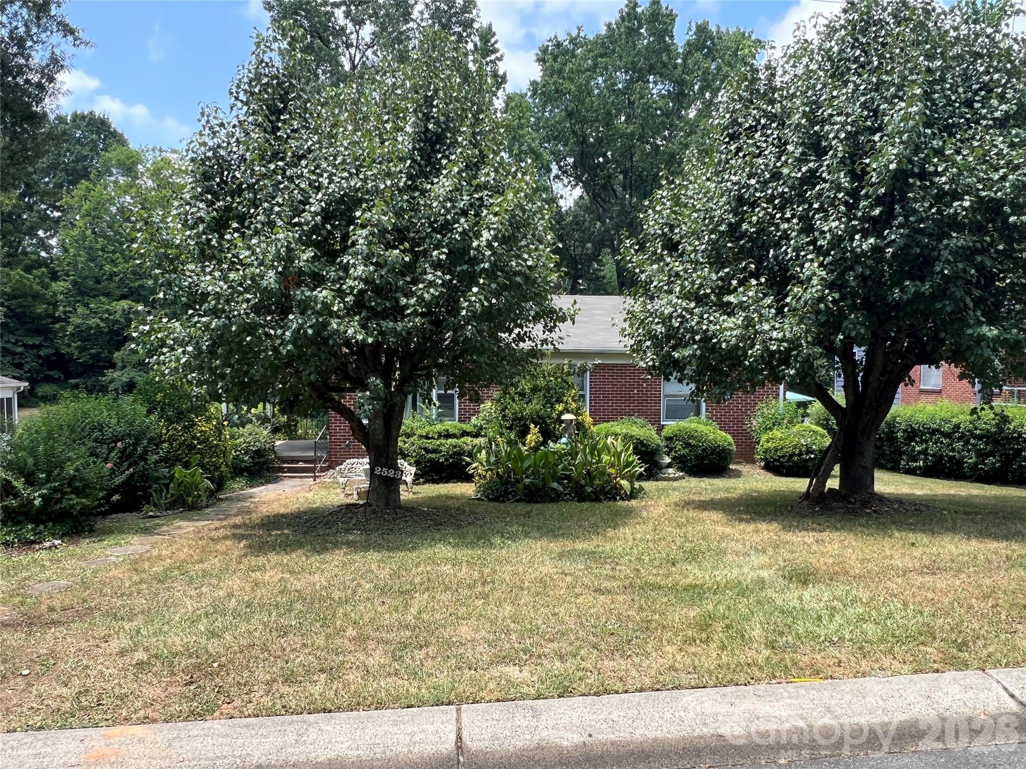 2523 Druid Hills Way