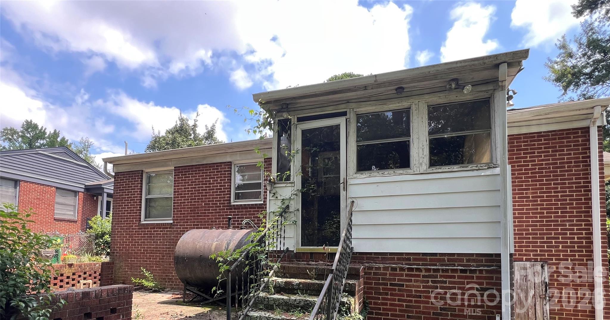 2523 Druid Hills Way