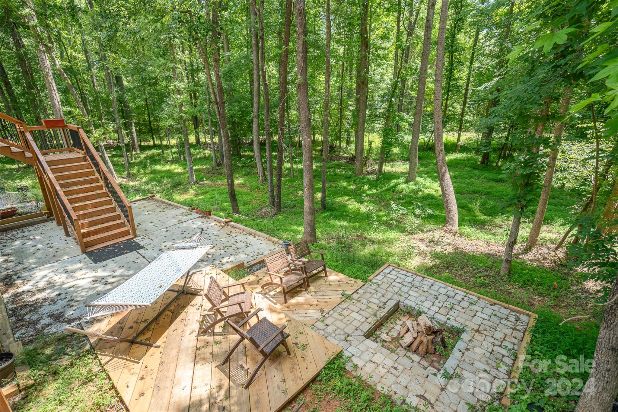 Black Horse Run - Residential