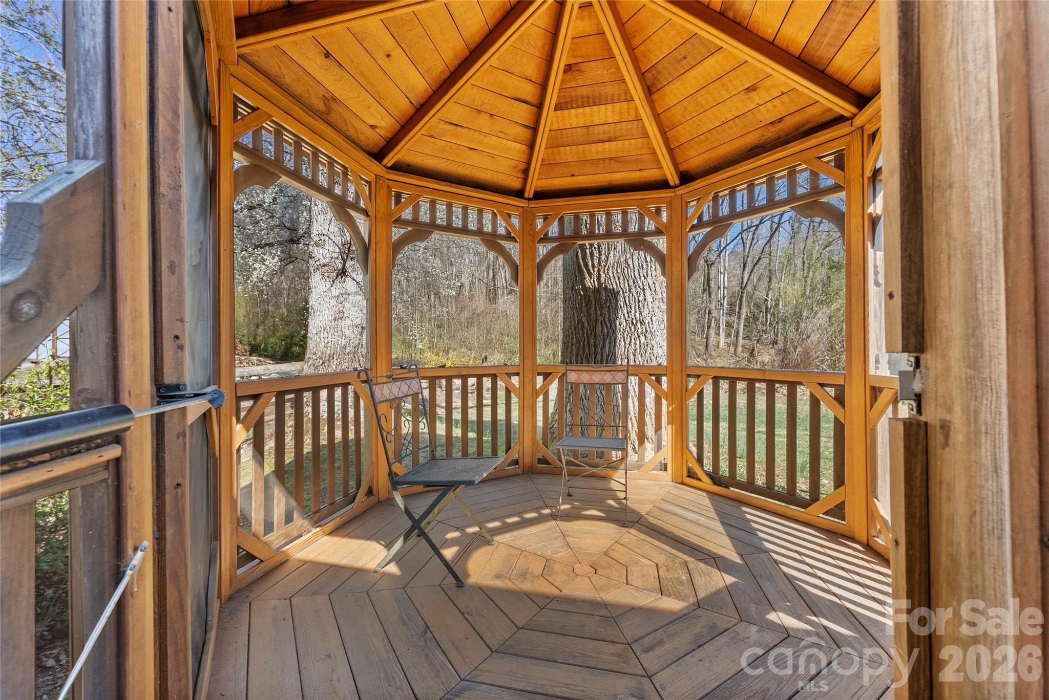 Haw Creek - Residential