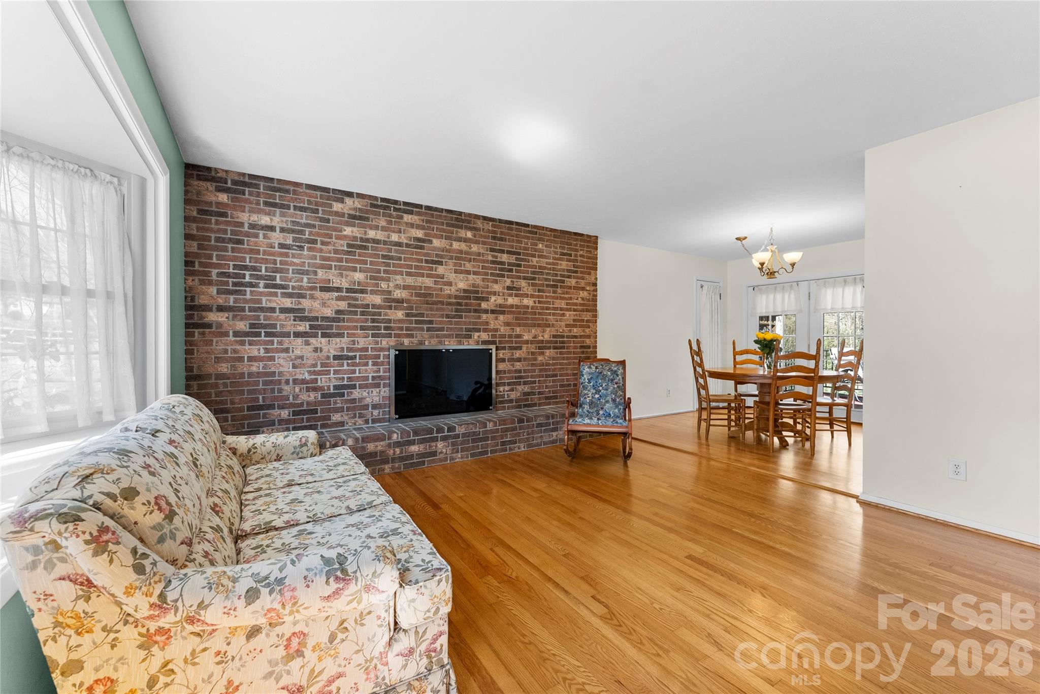 Haw Creek - Residential