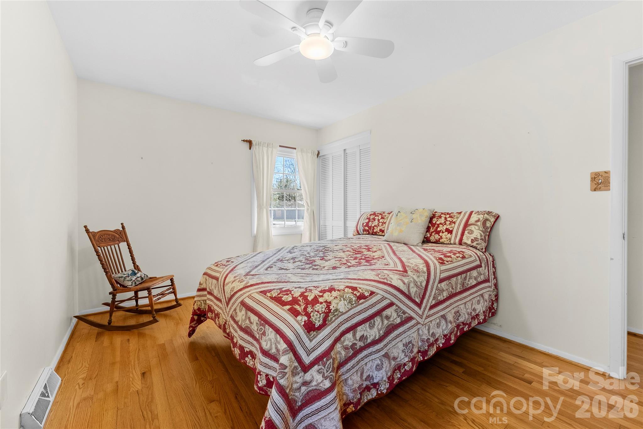 Haw Creek - Residential