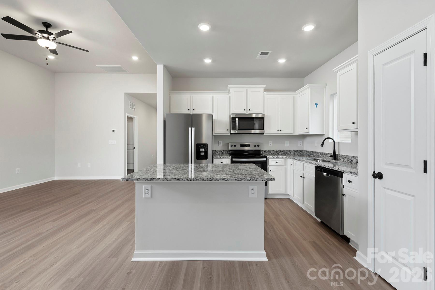 Knights Bridge - Residential