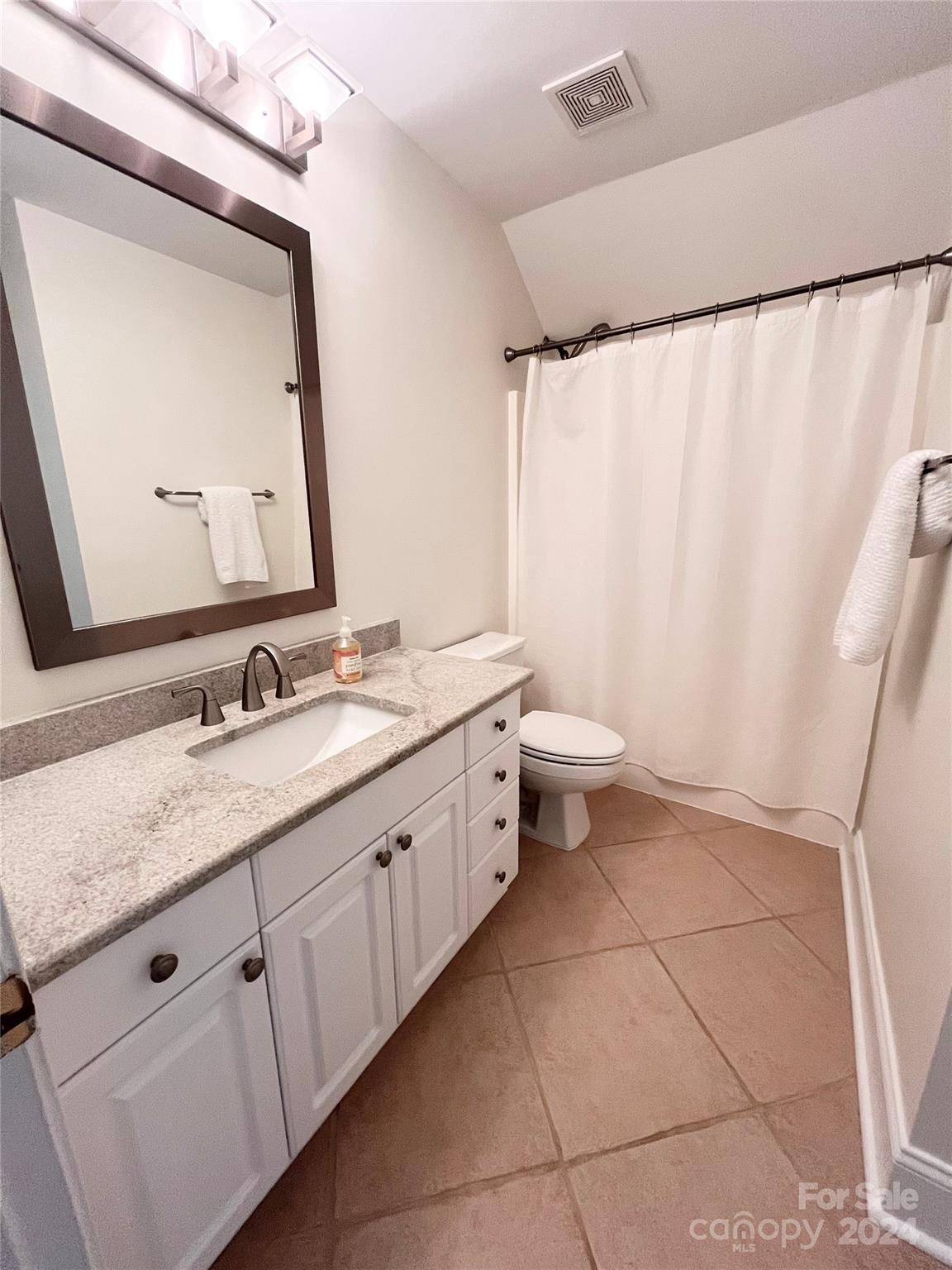 Holly Hill Farms - Residential