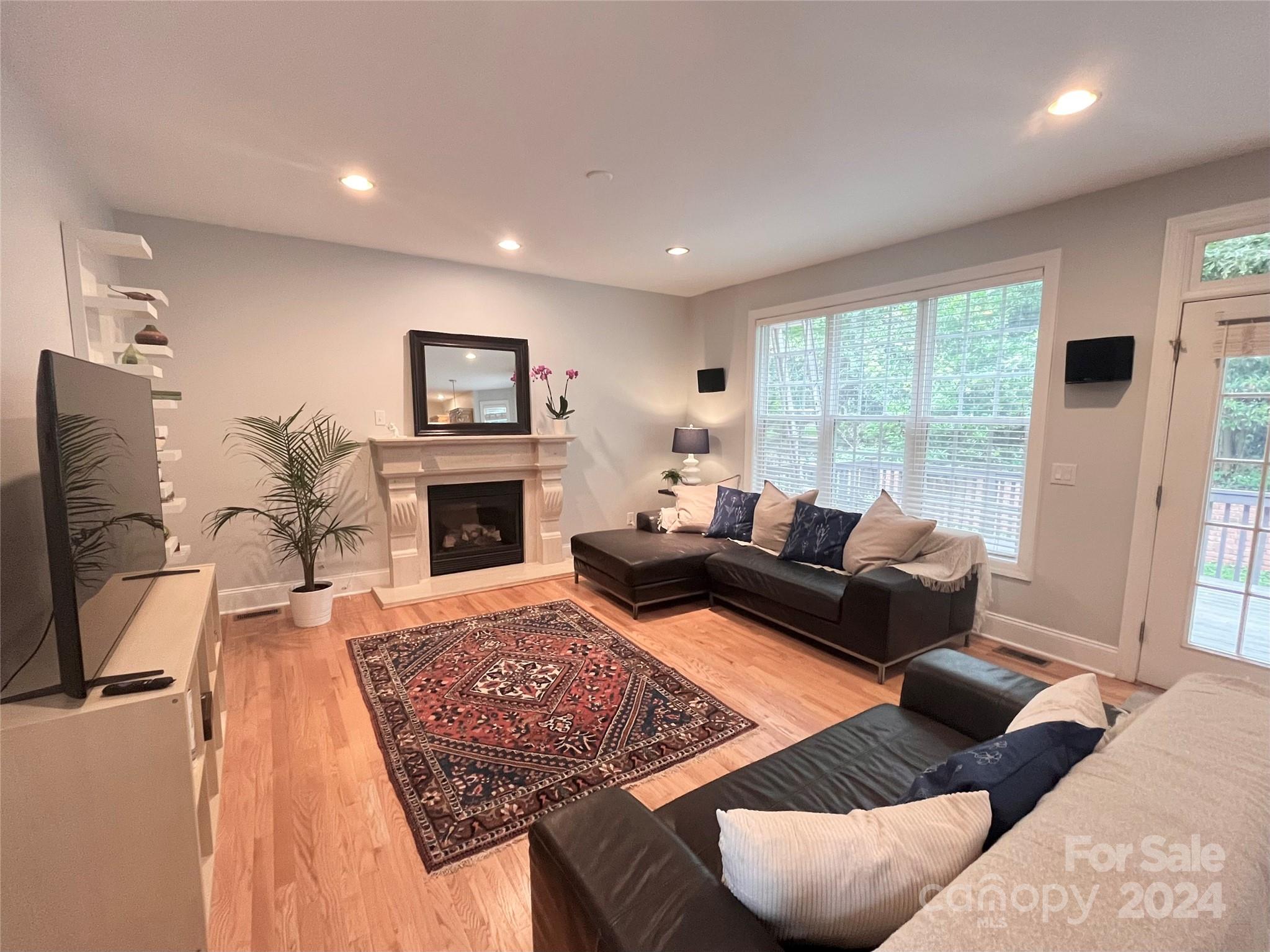 Holly Hill Farms - Residential