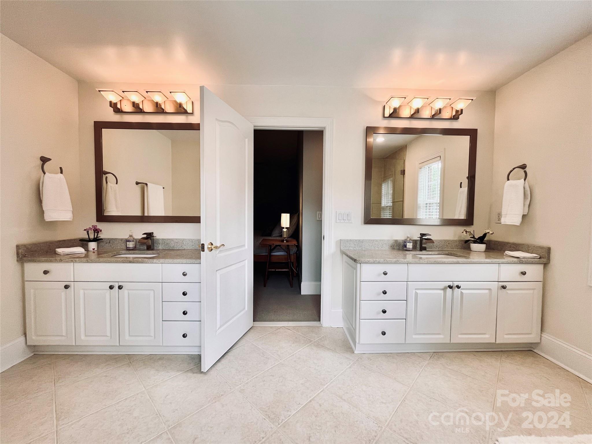 Holly Hill Farms - Residential