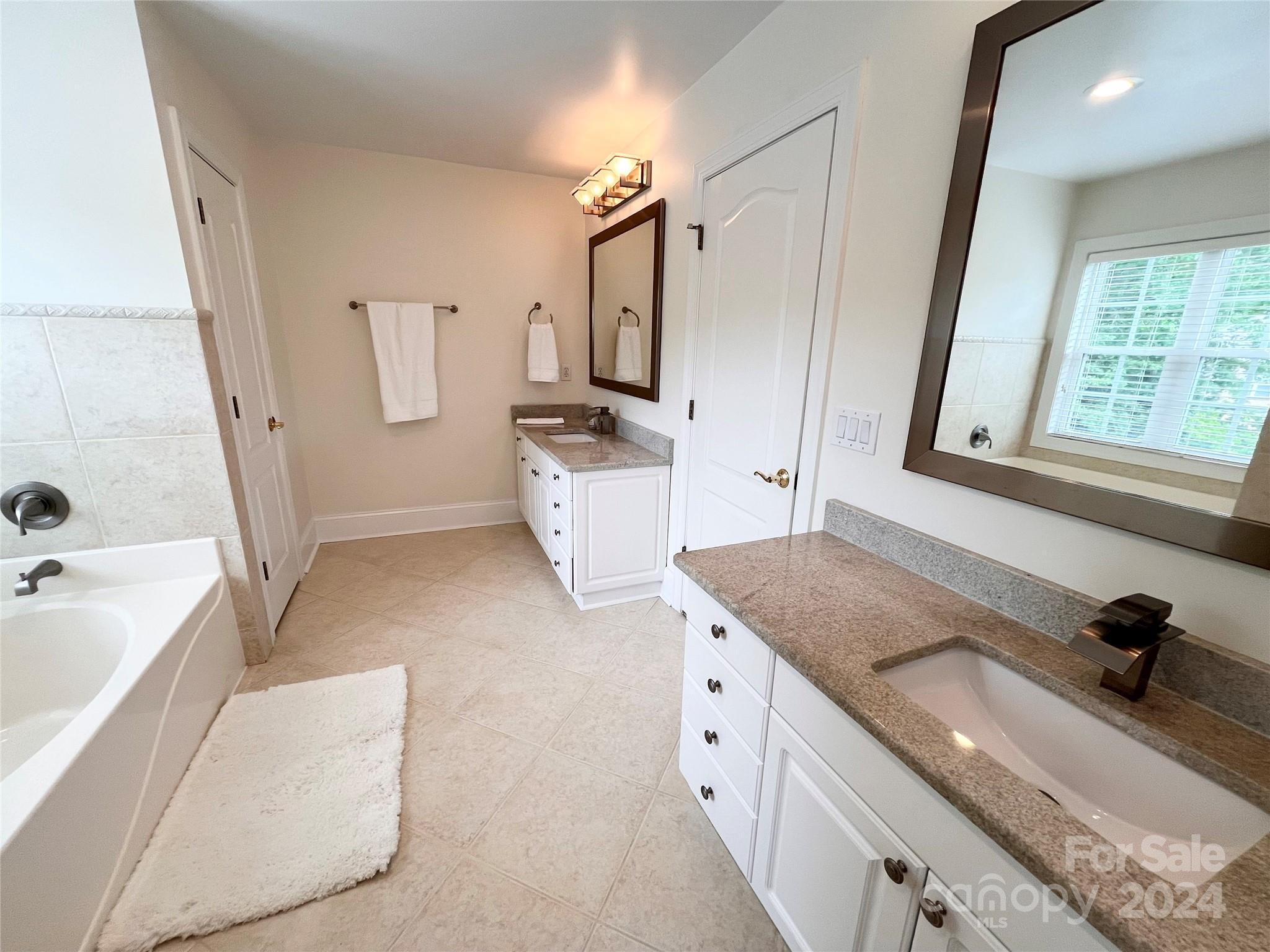 Holly Hill Farms - Residential