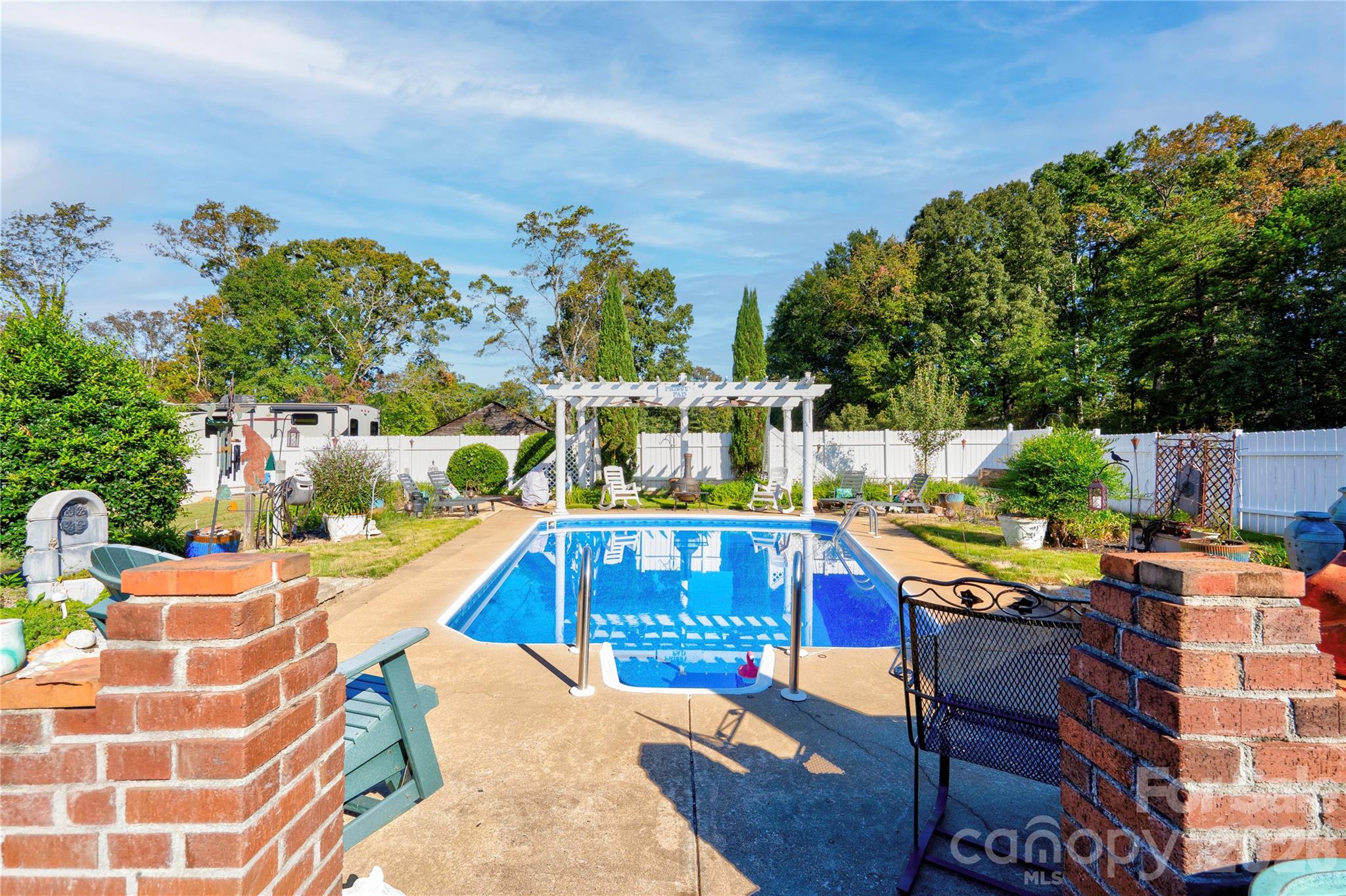 111 Gordon Avenue