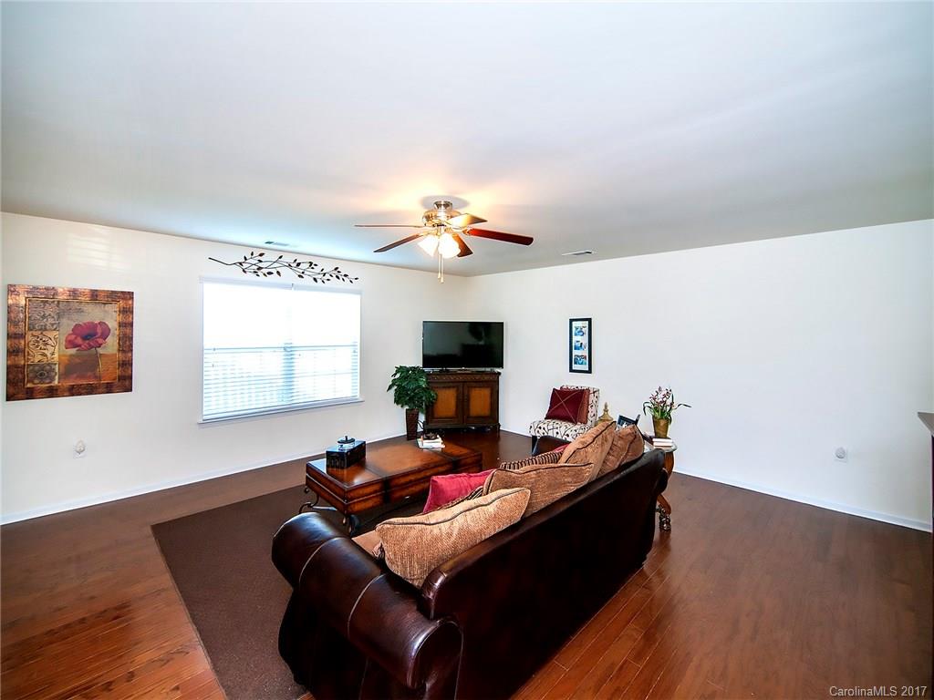 Reid Pointe - Residential