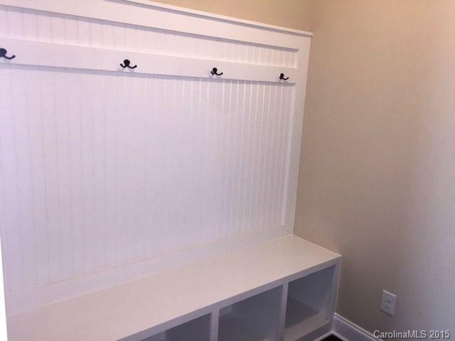 Lake Ridge - Residential