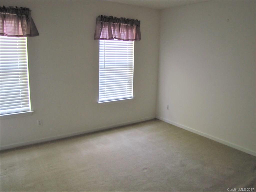 St Claire - Residential Lease