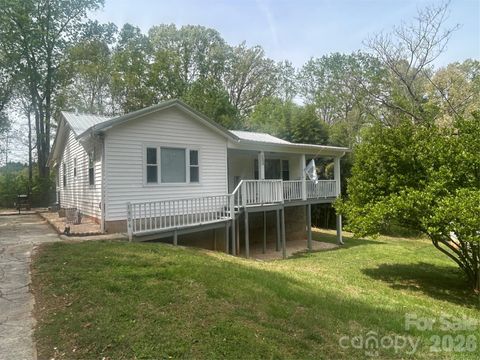 1506 28th Street SE Newton NC 28658