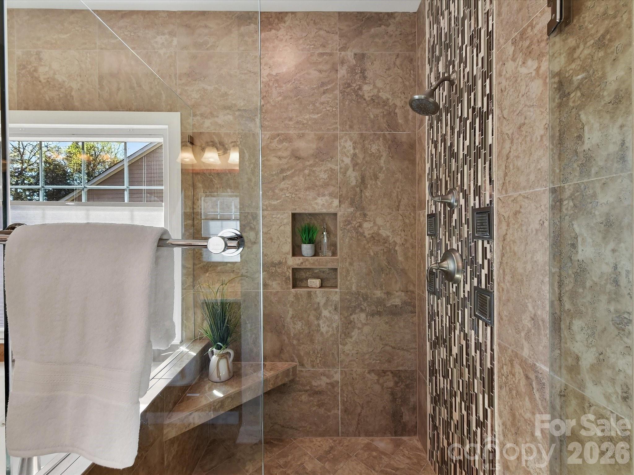 Hunters Gate - Residential