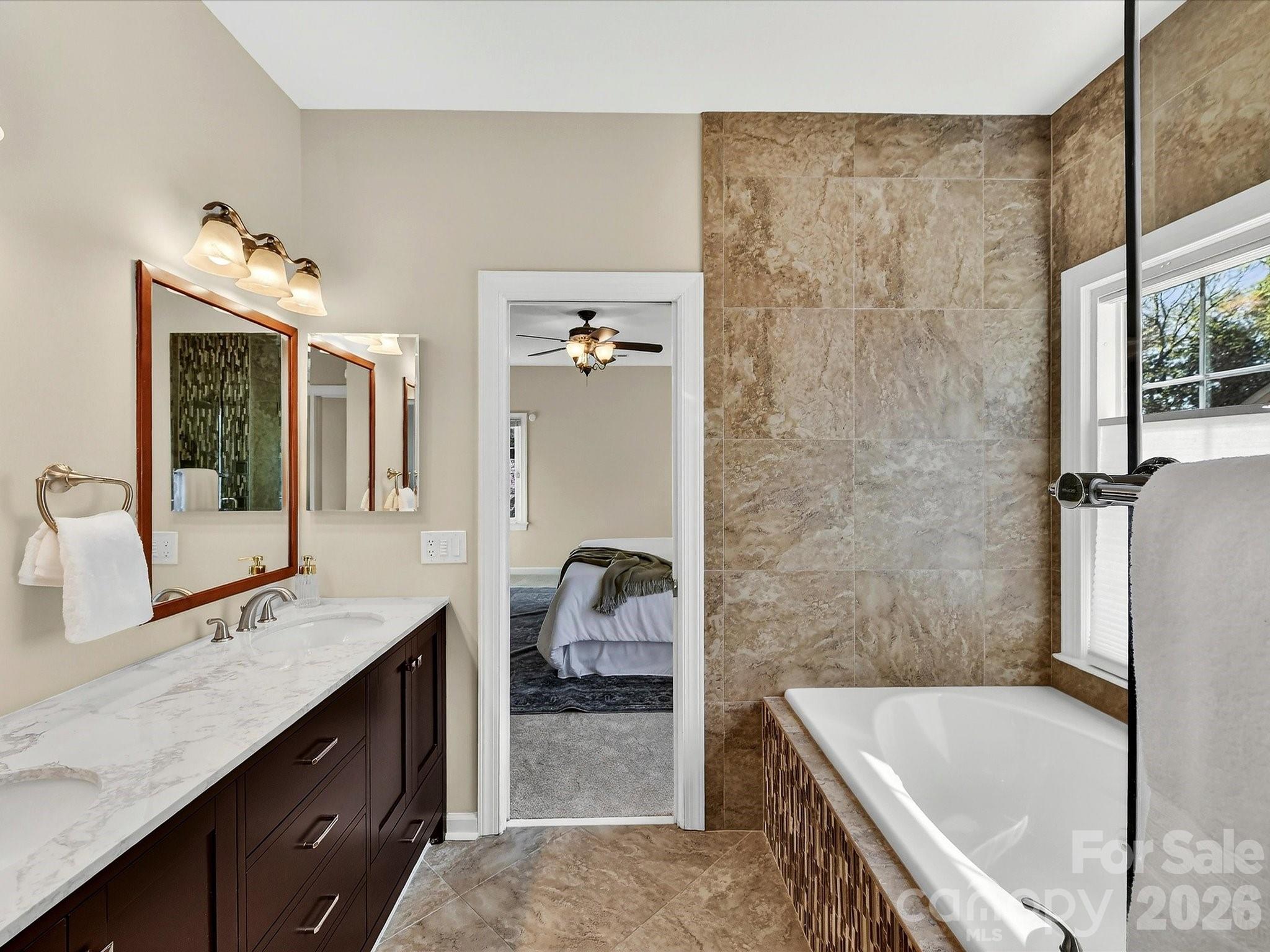 Hunters Gate - Residential