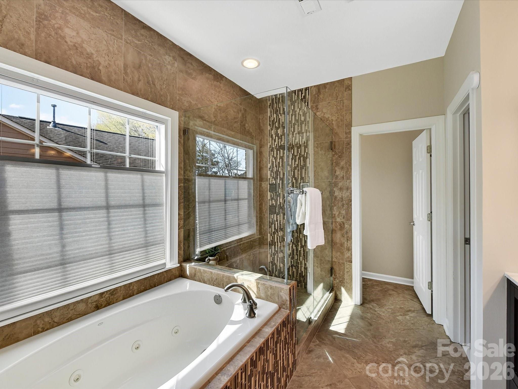 Hunters Gate - Residential