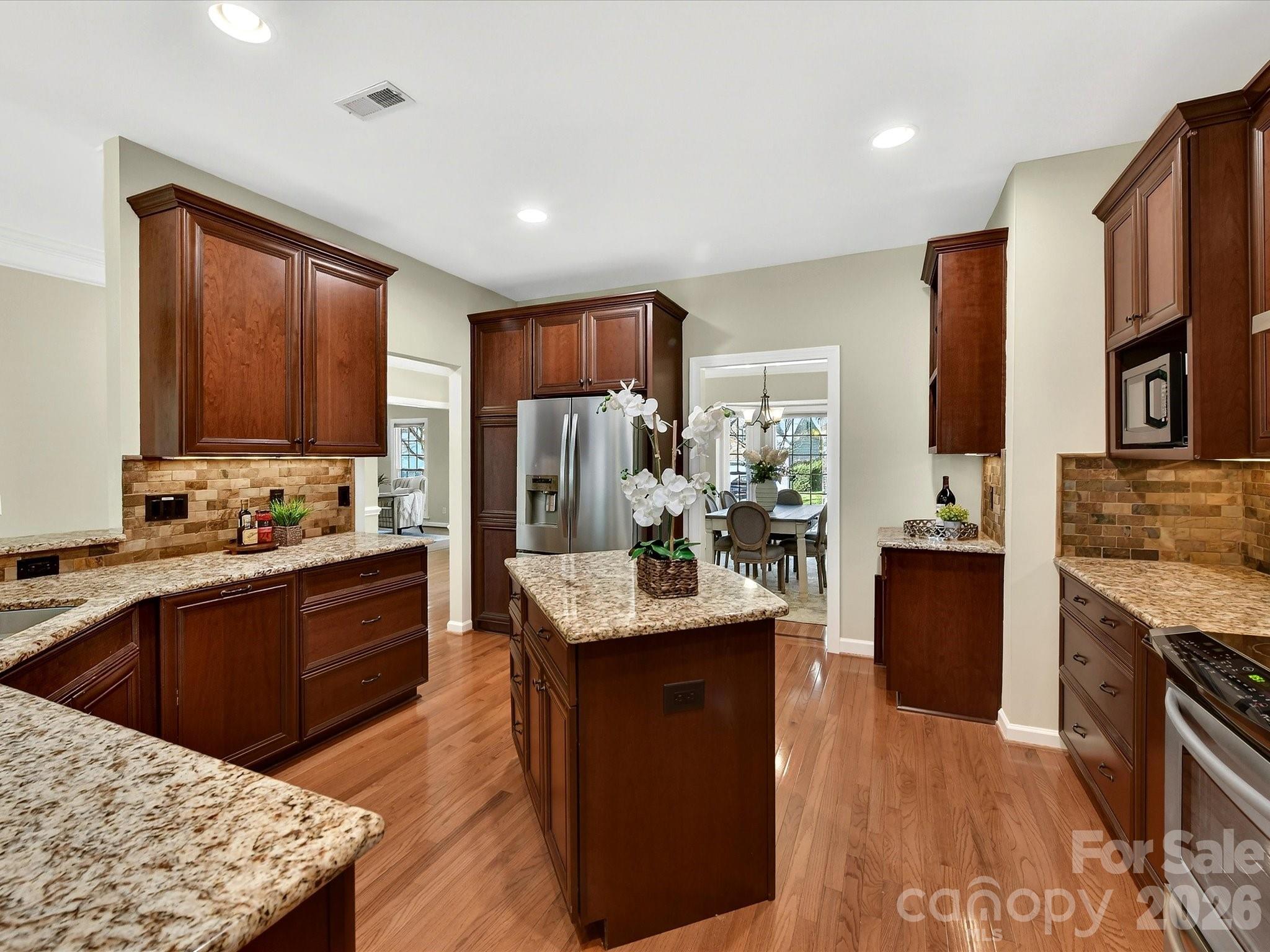 Hunters Gate - Residential