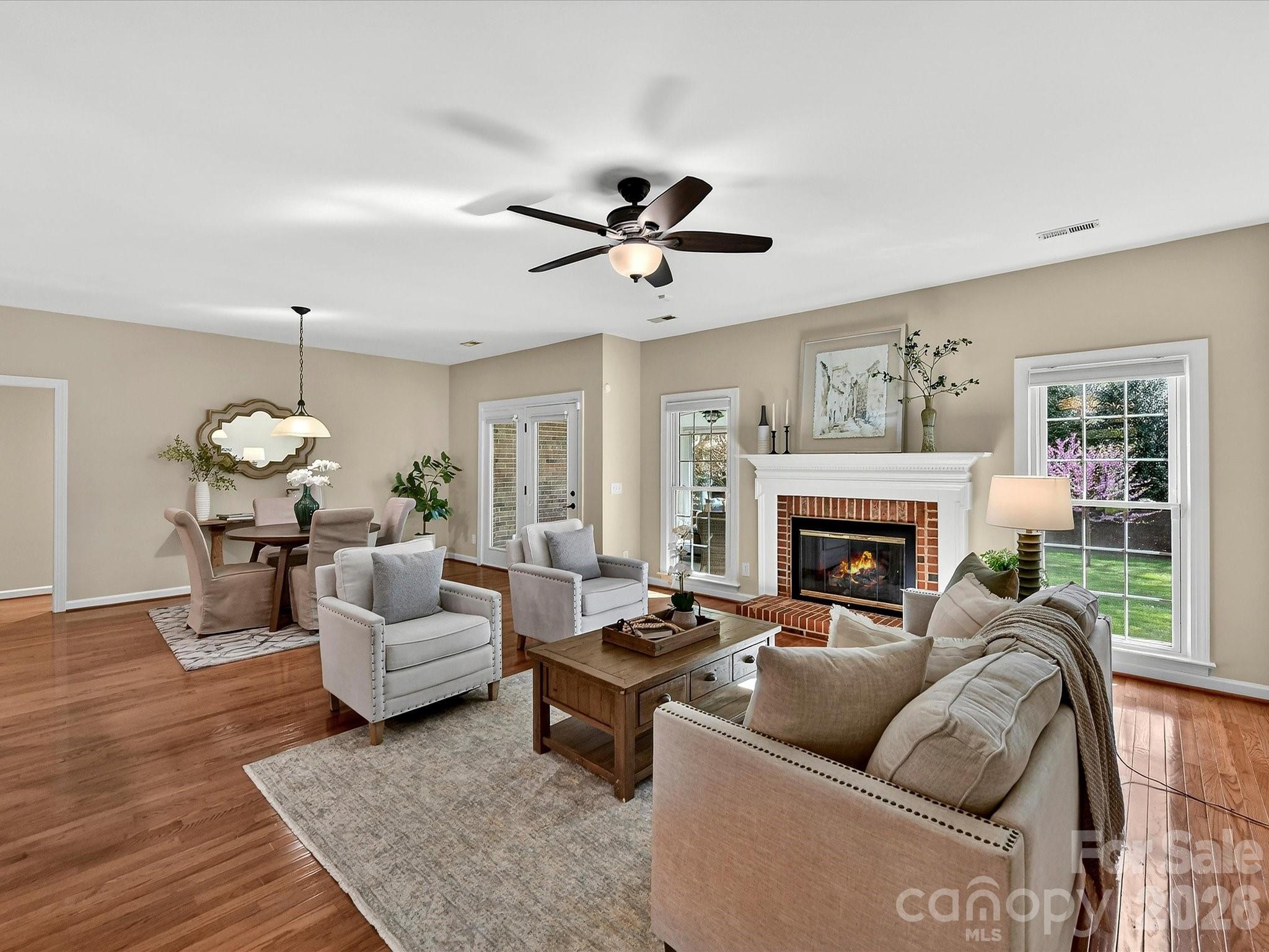 Hunters Gate - Residential