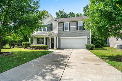 Photo of 5229 Hawkins Meadow Court, Charlotte, NC 28213 (MLS # 4388106)