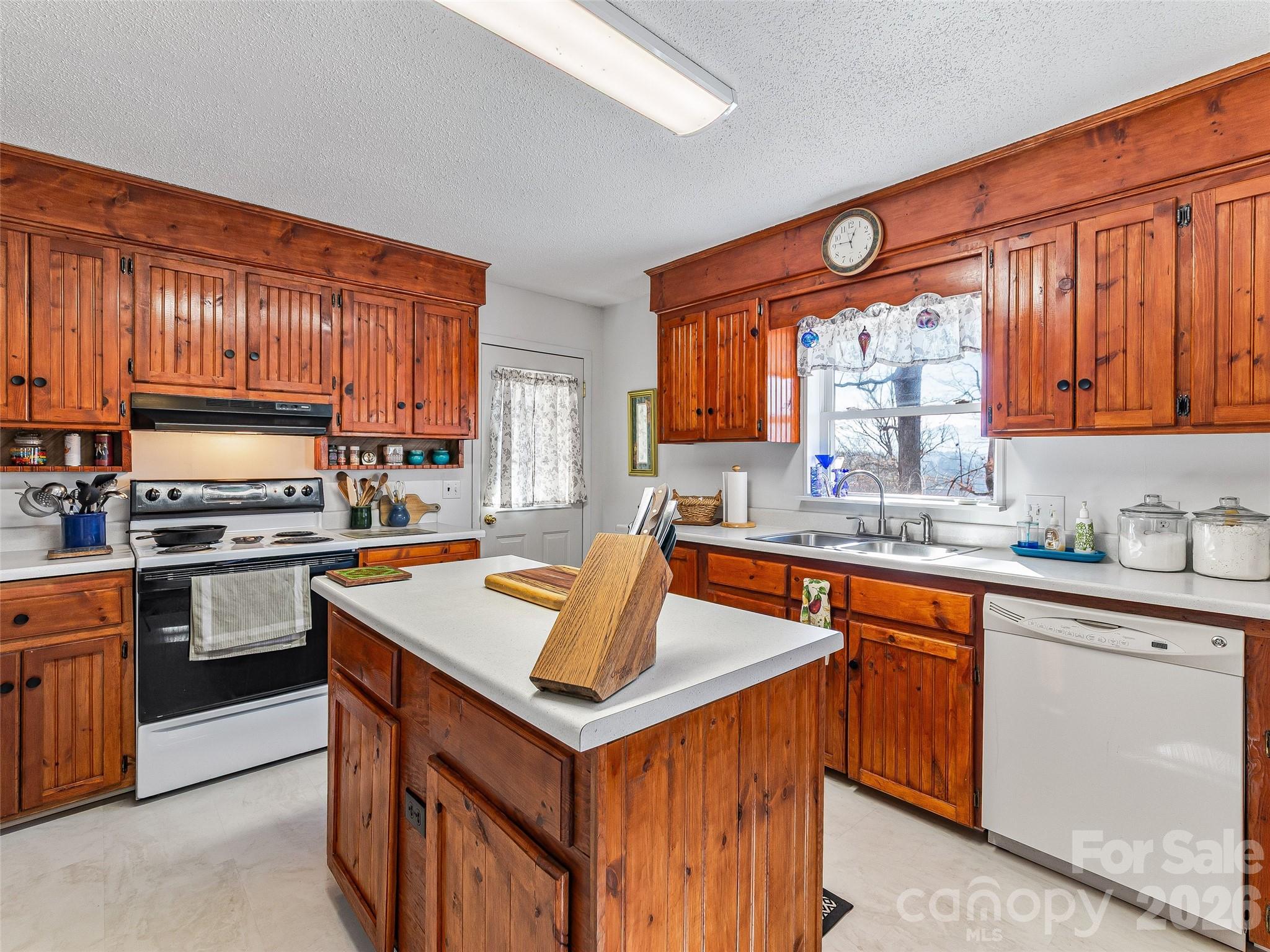 Liberty Oaks - Residential