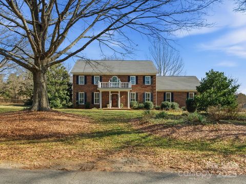 1498 Willow Oaks Trail Weddington NC 28104
