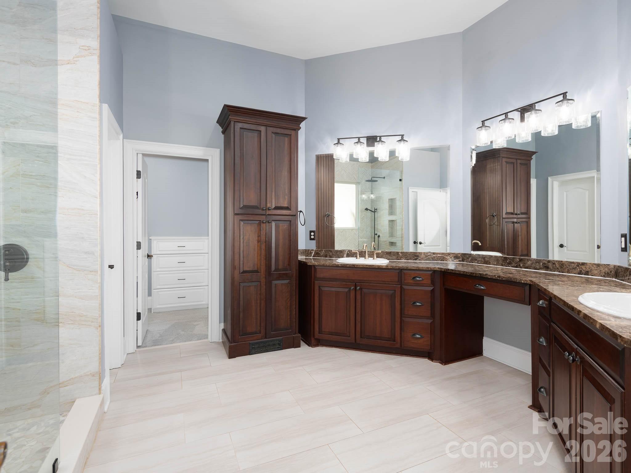 Cowans Ford Country Club - Residential