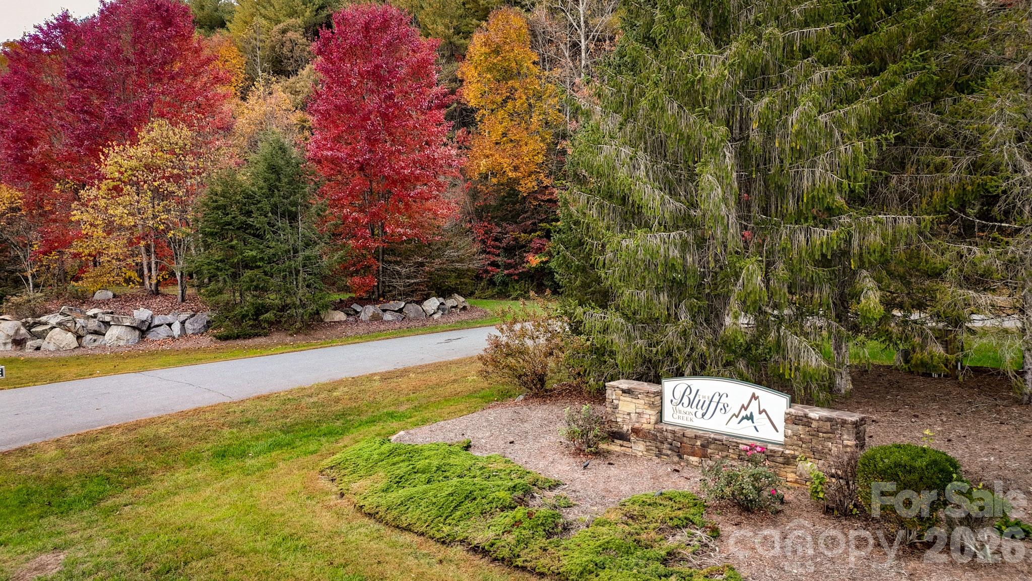 The Bluffs of Wilson Creek - Land