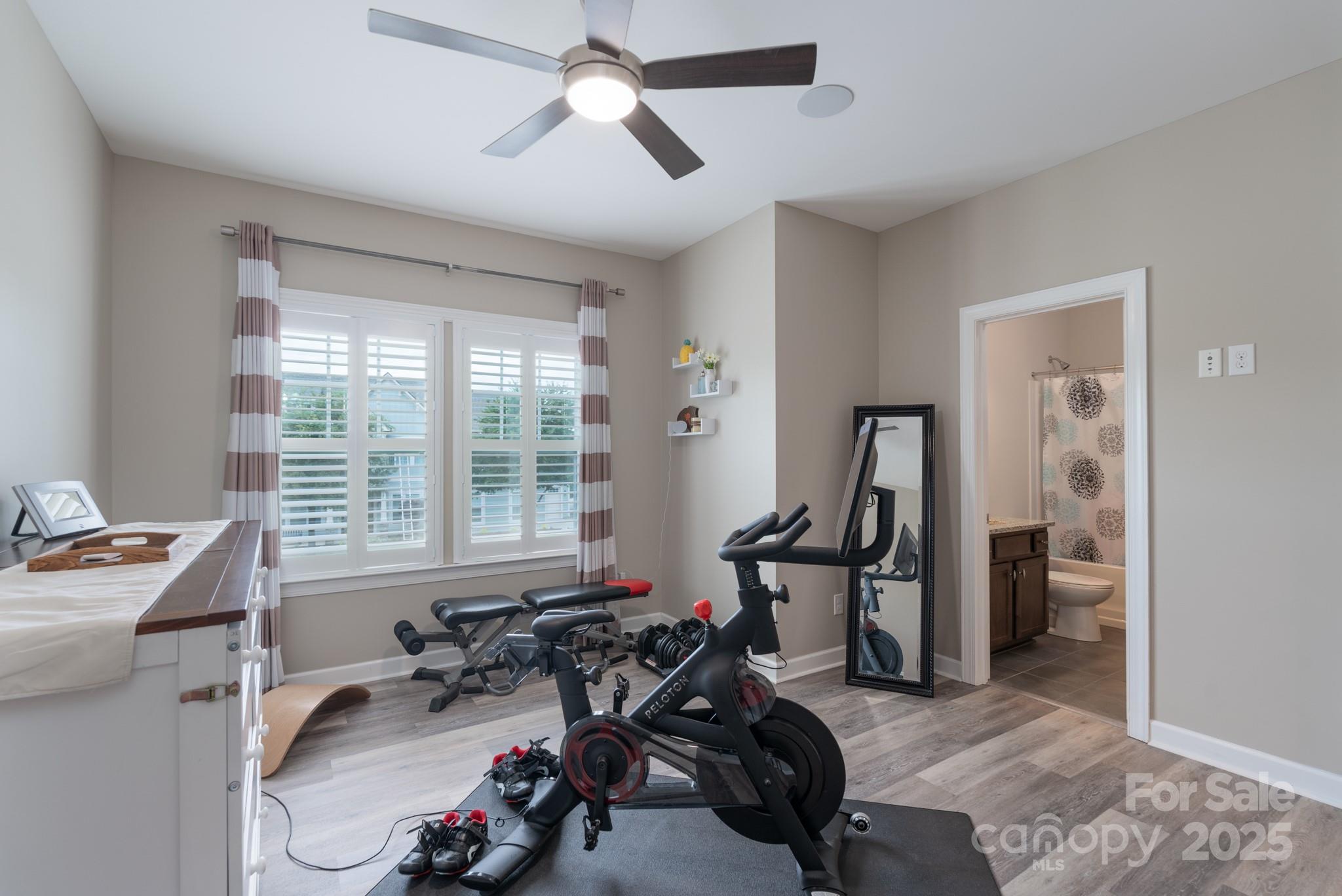 Lake Ridge - Residential