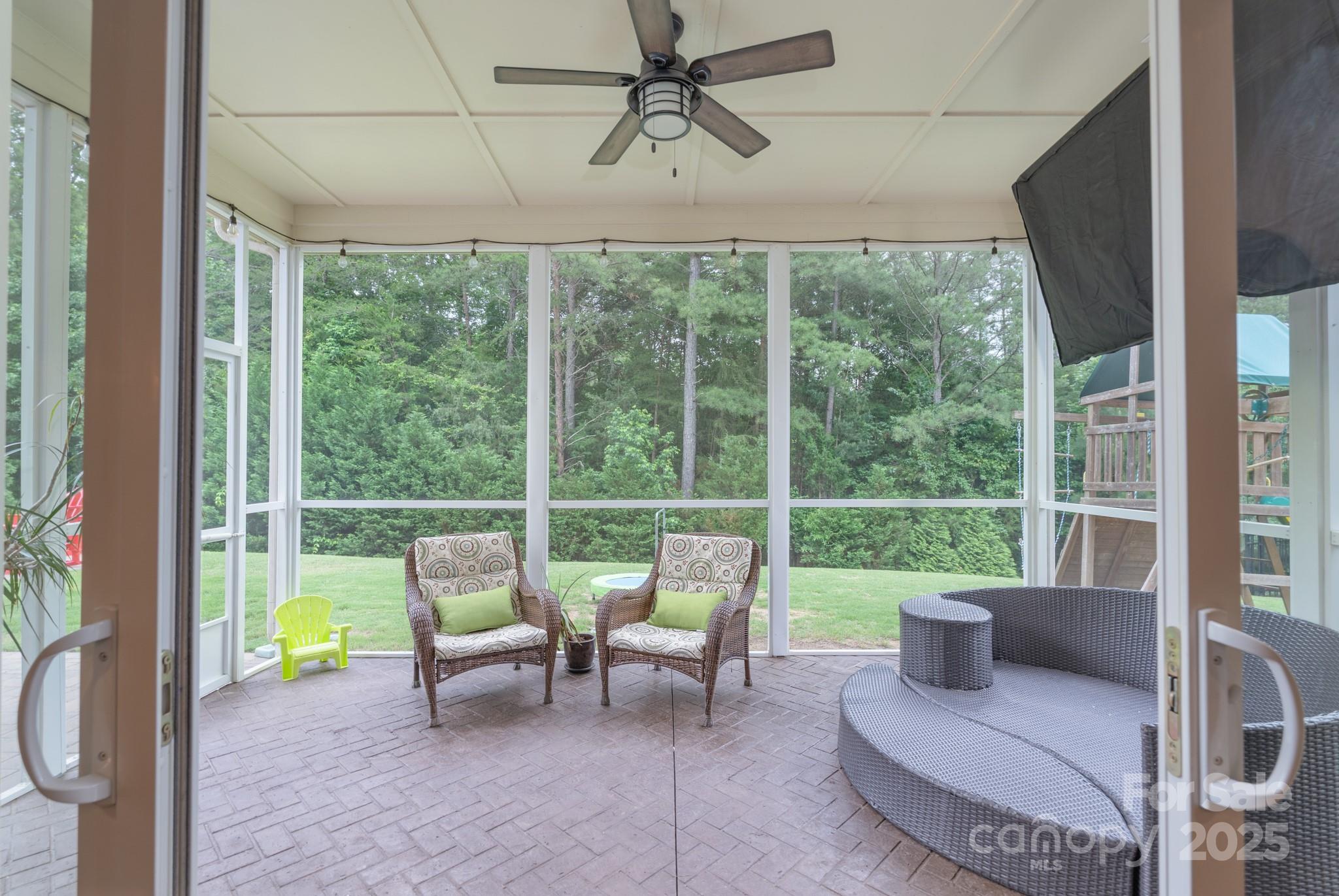 Lake Ridge - Residential