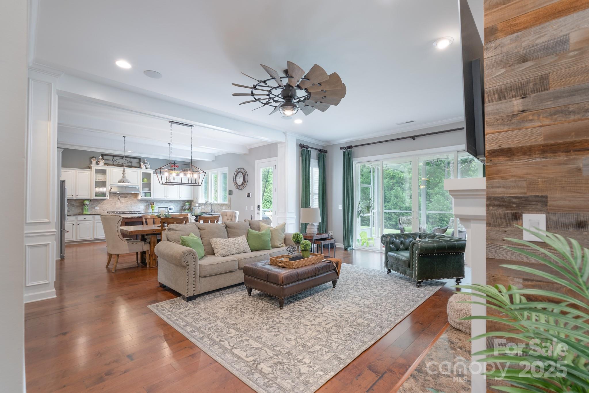 Lake Ridge - Residential