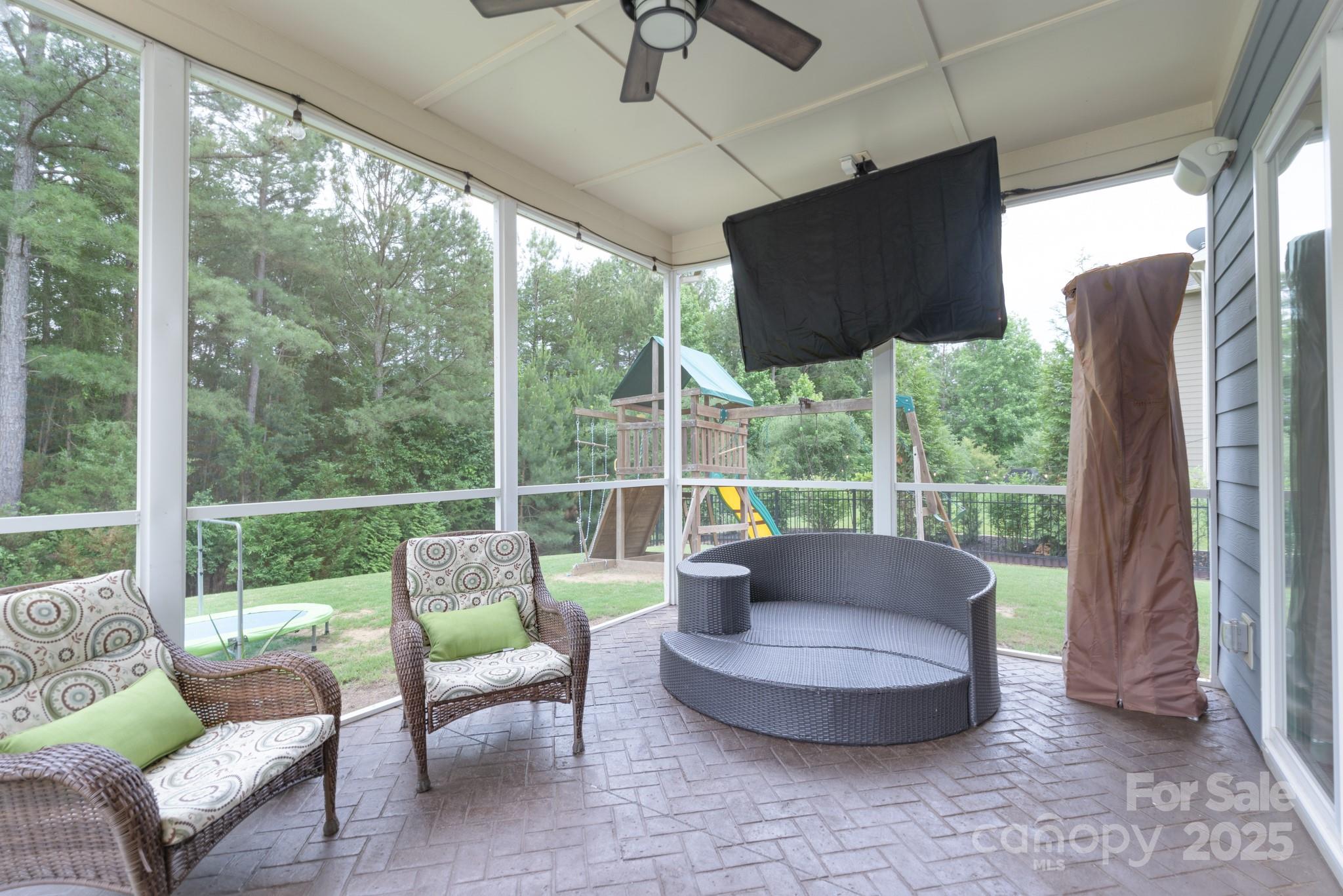 Lake Ridge - Residential