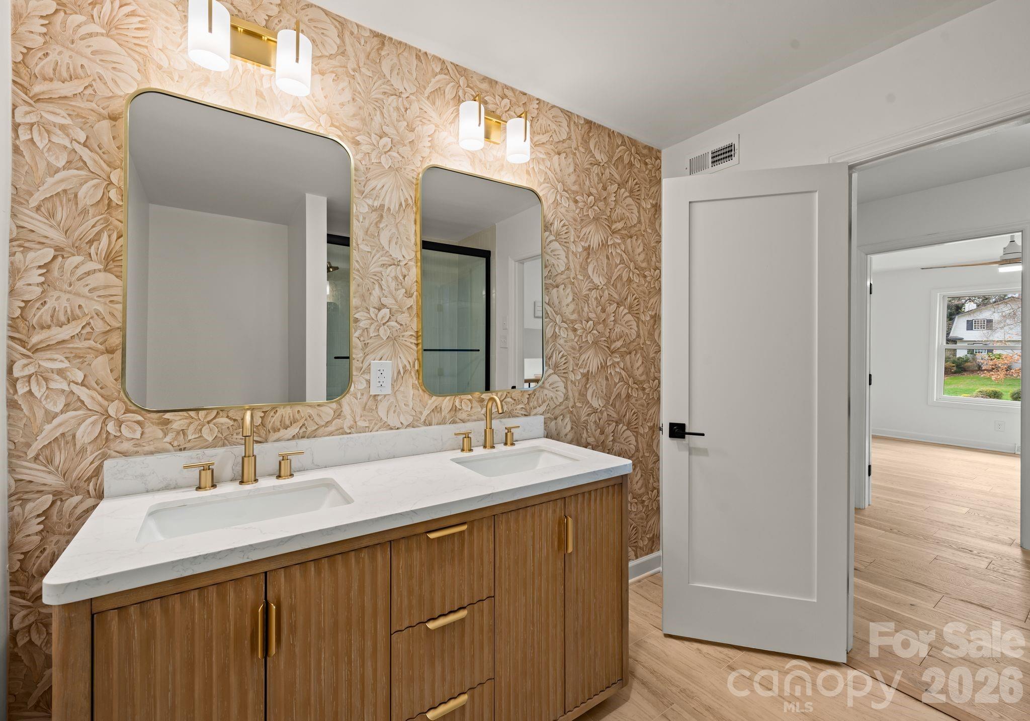 Lansdowne - Residential