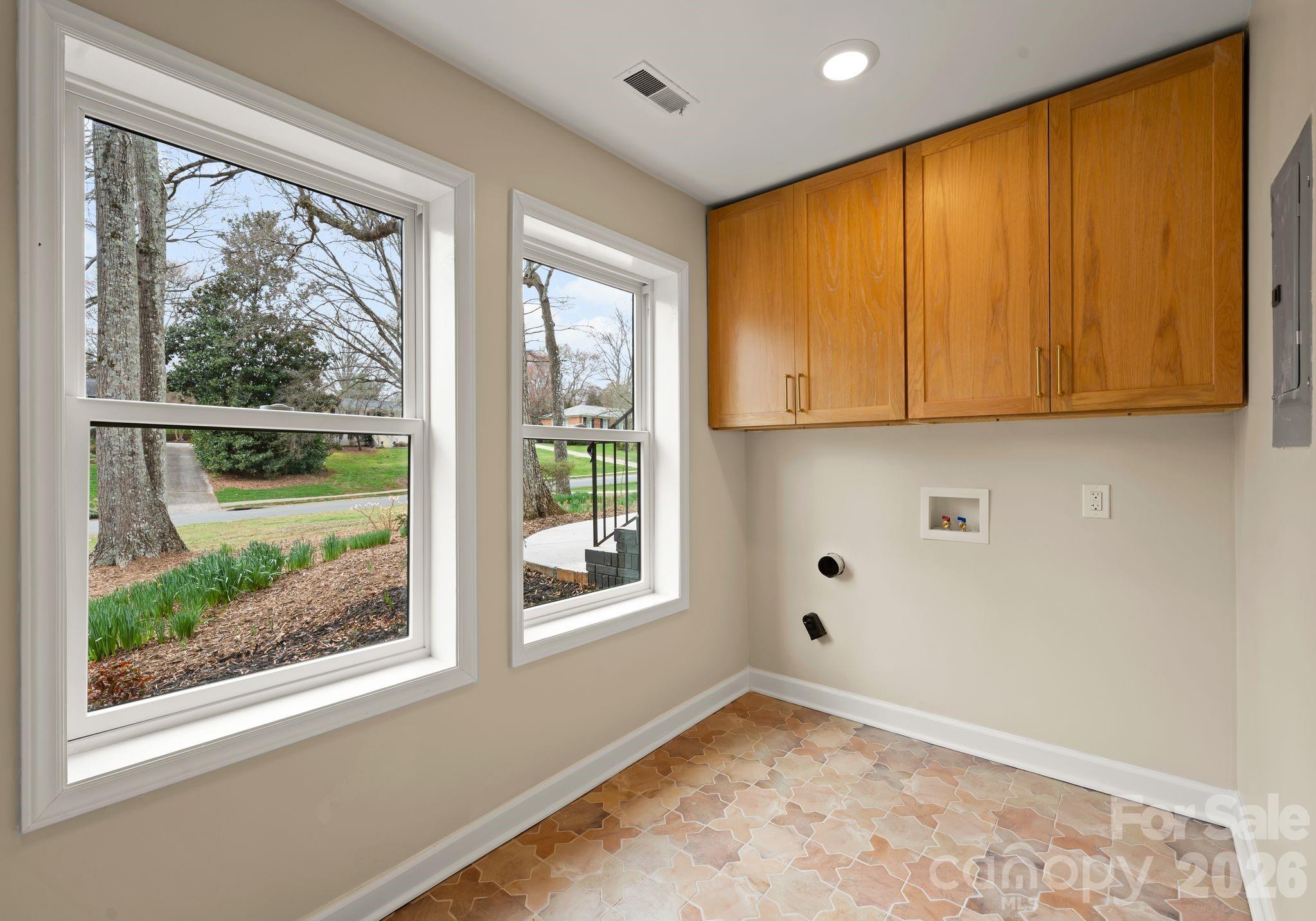 Lansdowne - Residential