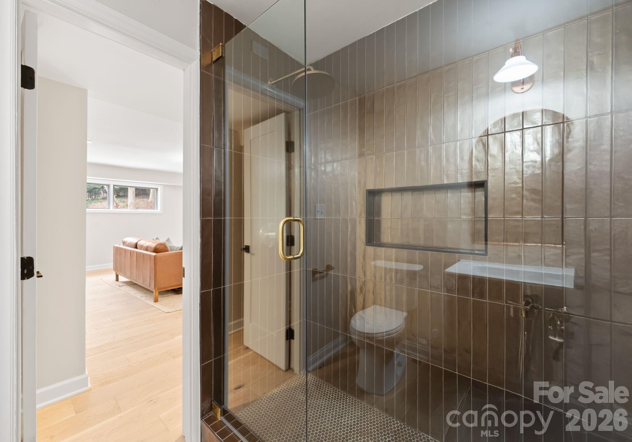 Lansdowne - Residential