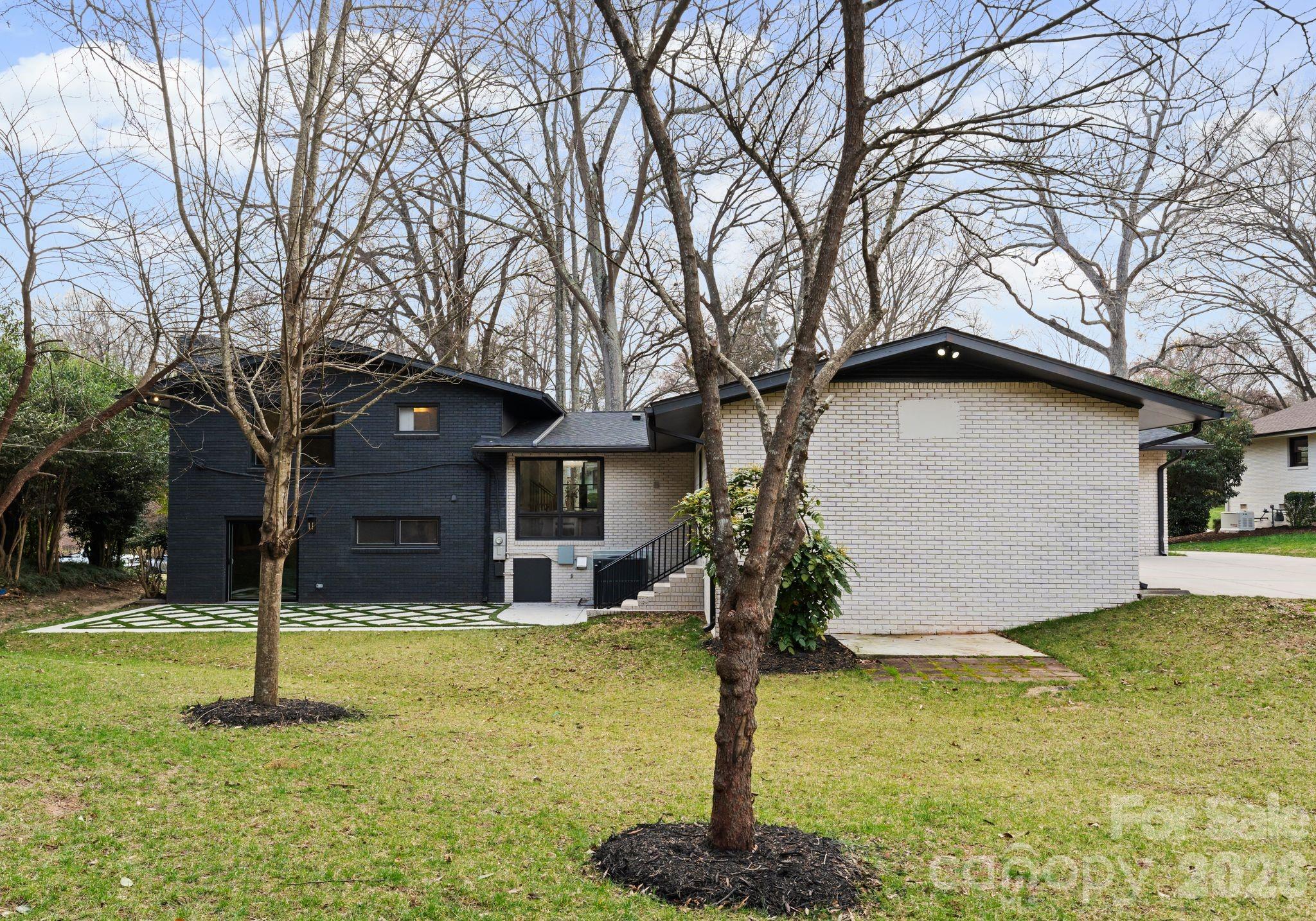 Lansdowne - Residential