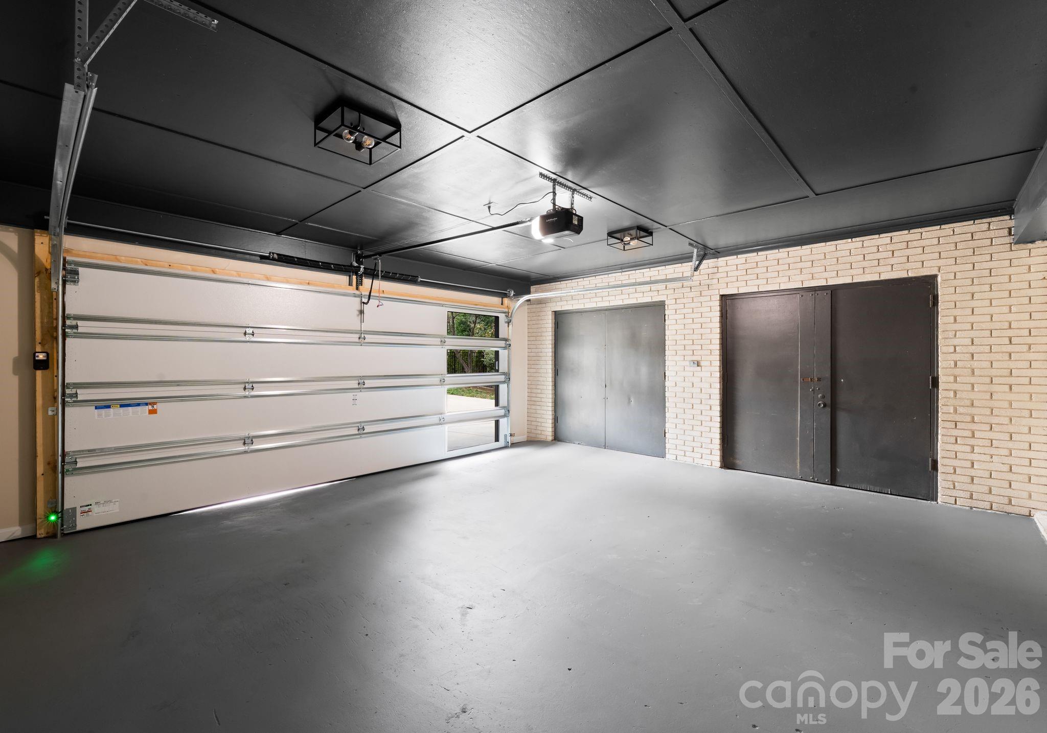 Lansdowne - Residential